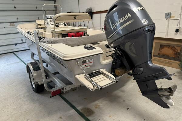 17ft Carolina Skiff Yacht For Sale