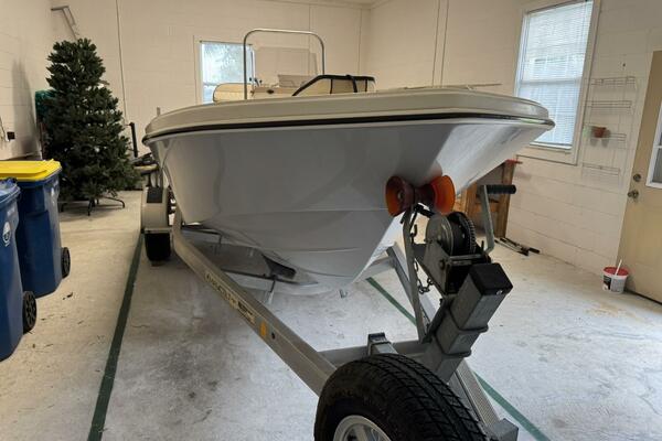 17ft Carolina Skiff Yacht For Sale