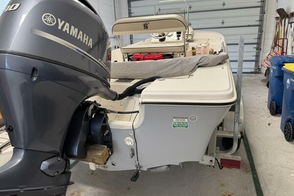 17ft Carolina Skiff Yacht For Sale