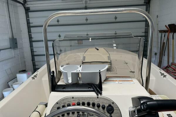 17ft Carolina Skiff Yacht For Sale