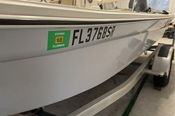 17ft Carolina Skiff Yacht For Sale