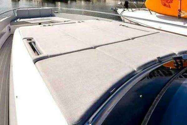 47ft Azimut Yacht For Sale