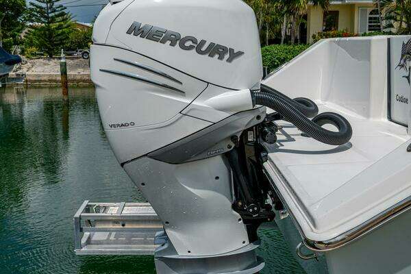 SeaHunter 31 Tournament Yacht For Sale