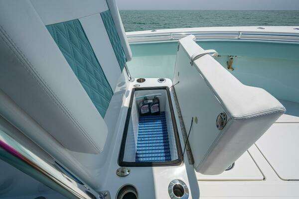 SeaHunter 31 Tournament Yacht For Sale