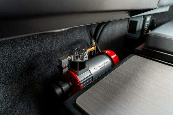 2023 Liquid Metal 27