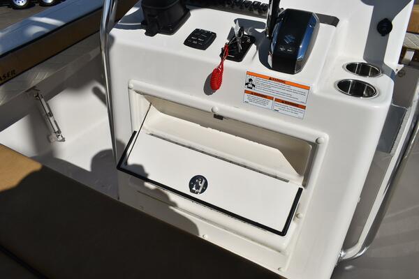 24ft Sea Chaser Yacht For Sale 24ft Sea Chaser Yacht For Sale