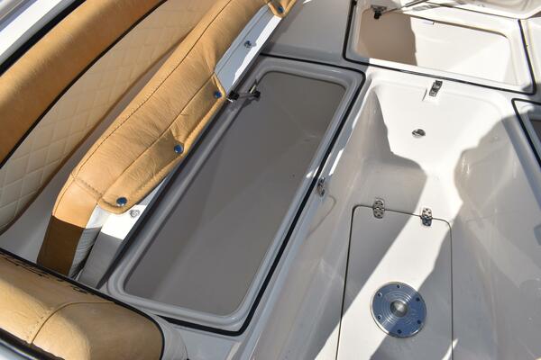 27ft Sea Chaser Yacht For Sale 27ft Sea Chaser Yacht For Sale