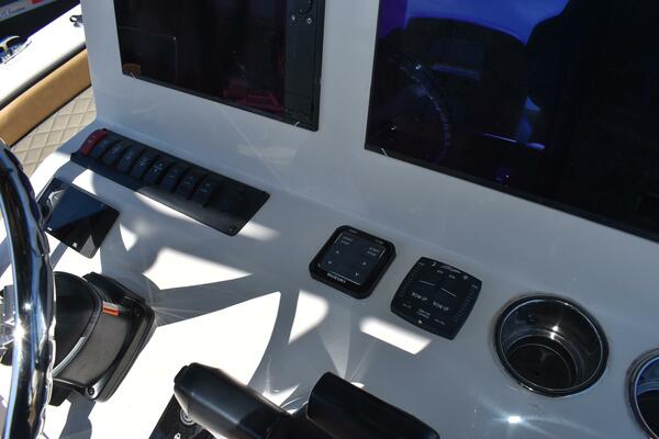 27ft Sea Chaser Yacht For Sale 27ft Sea Chaser Yacht For Sale