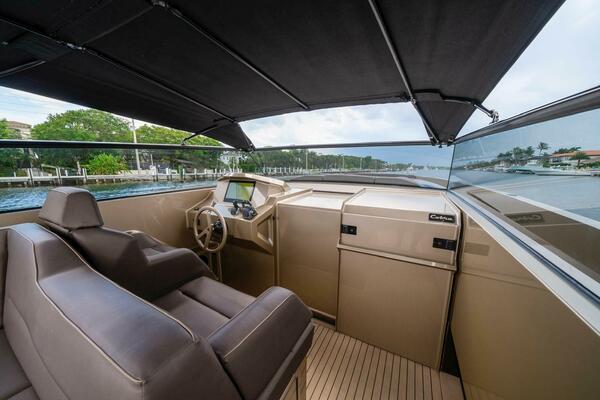 COBRA 45ft Vanquish Yachts Yacht For Sale