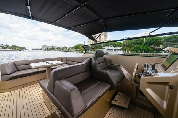 COBRA 45ft Vanquish Yachts Yacht For Sale