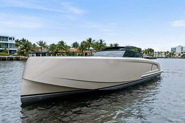 2022 Vanquish Yachts 45