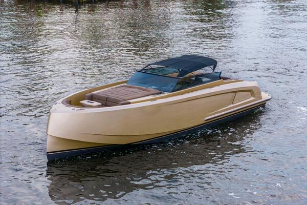 COBRA 45ft Vanquish Yachts Yacht For Sale