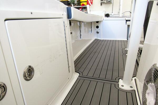 26ft Crevalle Yacht For Sale