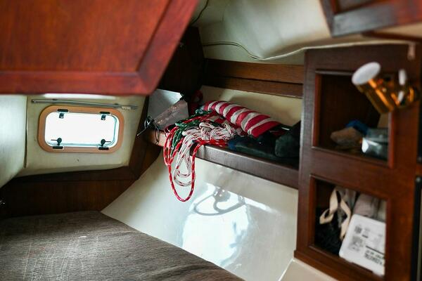 Miss Daisy 32ft Ericson Yacht For Sale