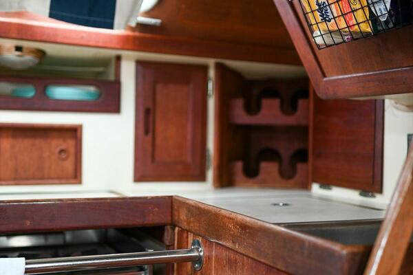 Miss Daisy 32ft Ericson Yacht For Sale