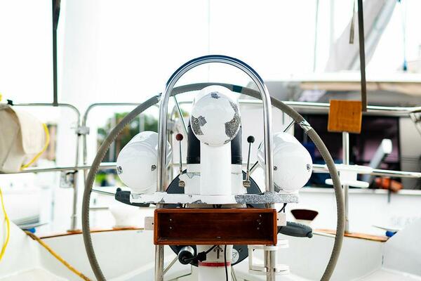 Miss Daisy 32ft Ericson Yacht For Sale