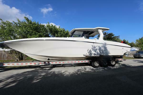 38ft Fountain Yacht For Sale