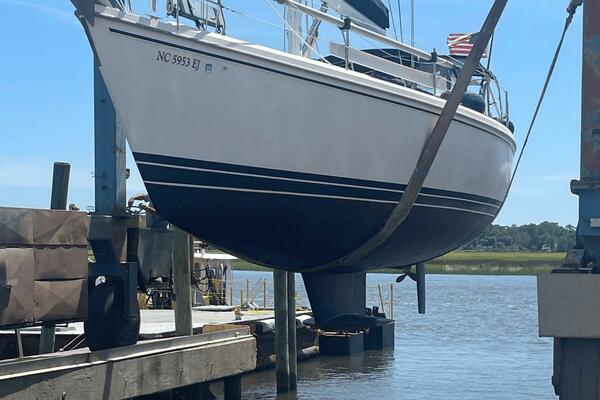Legacy 42ft Catalina Yacht For Sale