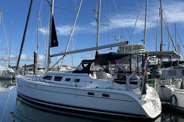 41ft Hunter Yacht For Sale