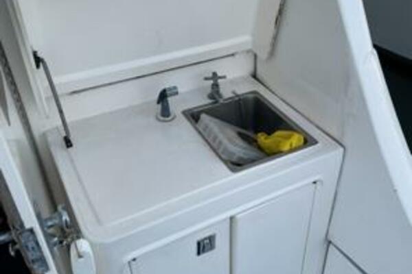 32ft Luhrs Yacht For Sale