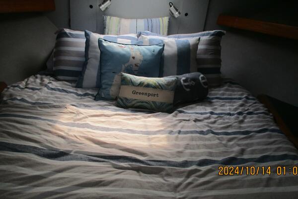 32ft Luhrs Yacht For Sale