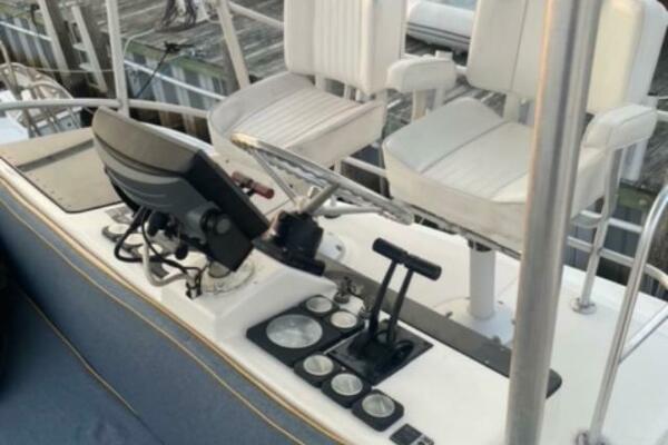 32ft Luhrs Yacht For Sale