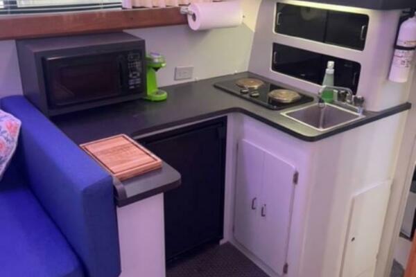 32ft Luhrs Yacht For Sale