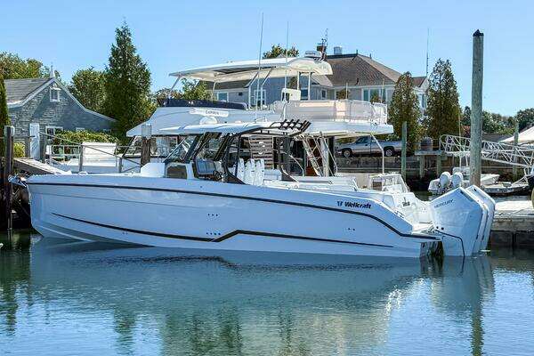 38-ft-Wellcraft-2026-38 T-Top-South Dartmouth Massachusetts United States yacht for sale