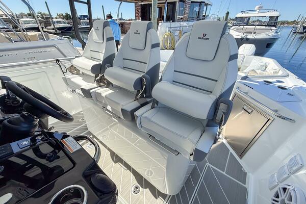 38ft Wellcraft Yacht For Sale
