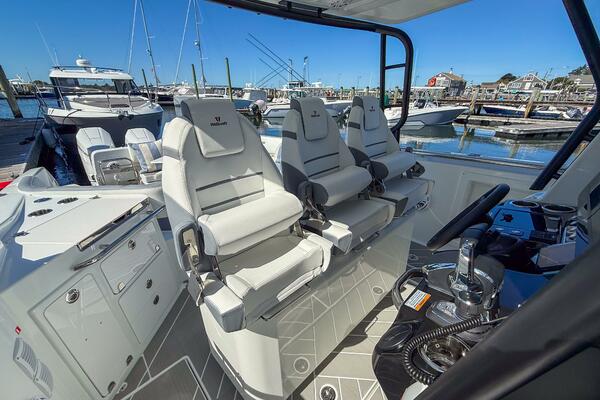 38ft Wellcraft Yacht For Sale