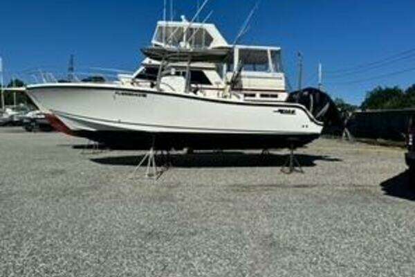 28ft Mako Yacht For Sale