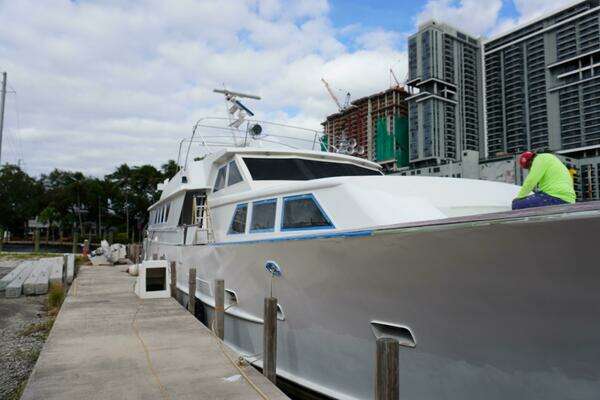 Photo of the 1984 Broward 100