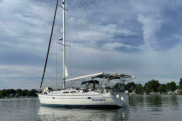 Photo of the 2001 Catalina 400 MKII "SHENANIGANS"