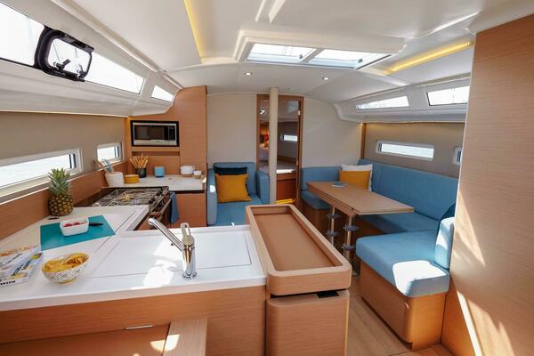 41ft Jeanneau Yacht For Sale