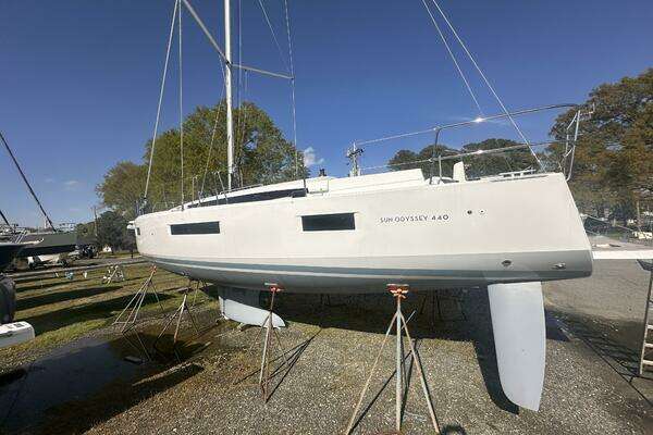 44-ft-Jeanneau-2025-Sun Odyssey 440-Deltaville Virginia United States yacht for sale