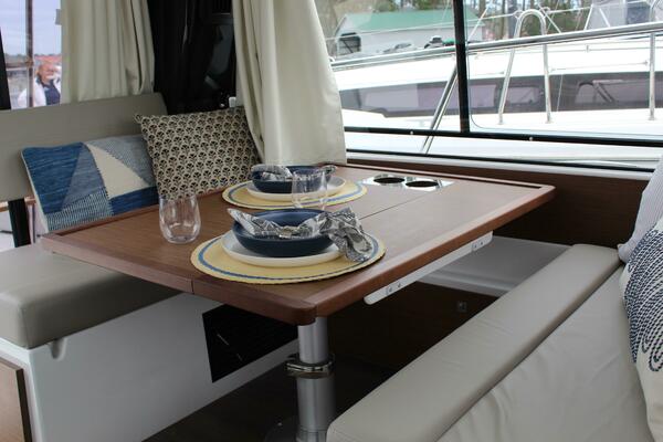 Jeanneau NC 1095 Fly