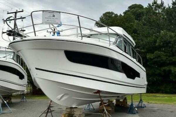 Jeanneau NC 1095 Fly