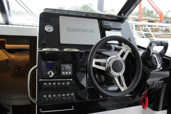 Jeanneau NC 1095 Fly