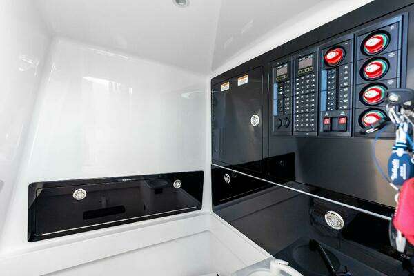 Valhalla Boatworks V-41 Yacht For Sale