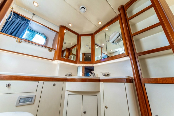 YOSMA 71ft Hakvoort Yacht For Sale