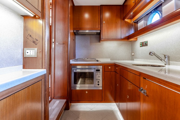 YOSMA 71ft Hakvoort Yacht For Sale