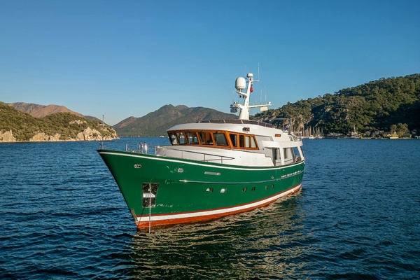 YOSMA 71ft Hakvoort Yacht For Sale