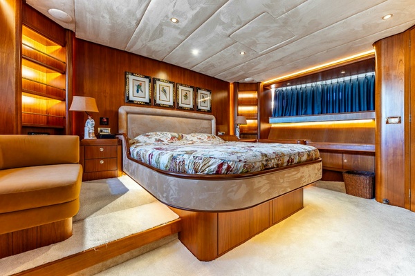 YOSMA 71ft Hakvoort Yacht For Sale