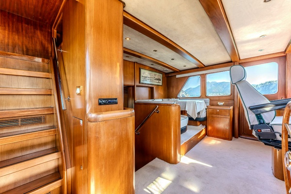 YOSMA 71ft Hakvoort Yacht For Sale