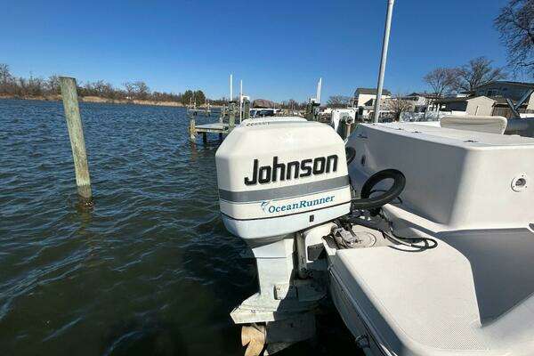 Photo of the 1997 Pro-Line 2810 Walkaround