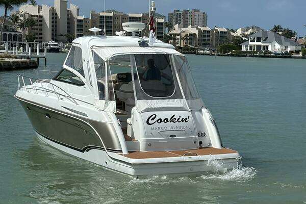 Photo of the 2008 Formula 37 PC "COOKIN'"