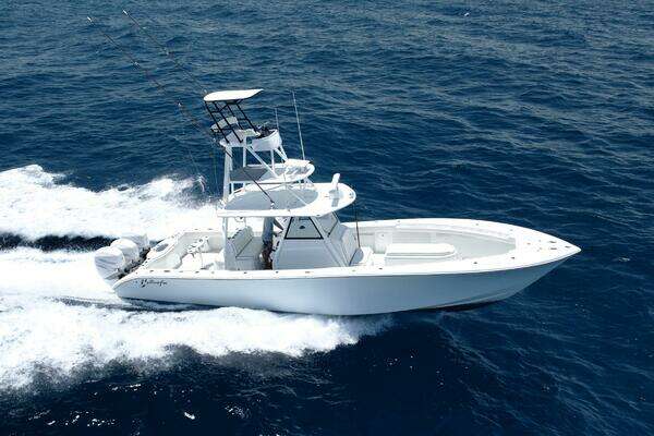 Yellowfin 39' Center Console Yacht For Sale