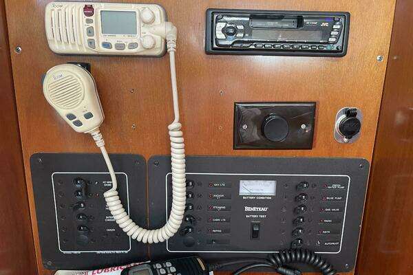 Photo of the 2000 Beneteau 311 "Peace'n'Quiet"