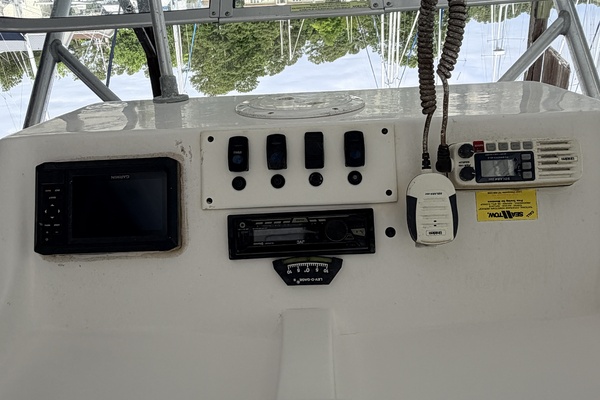 25ft Baha Cruisers Yacht For Sale