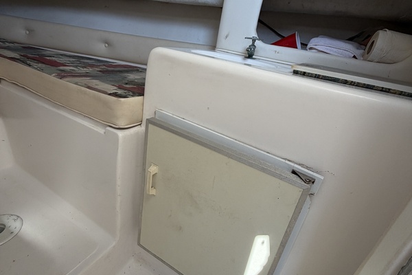 25ft Baha Cruisers Yacht For Sale